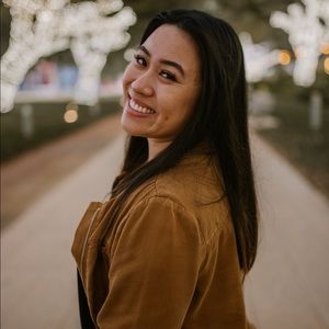 Meet your Posher, Tori